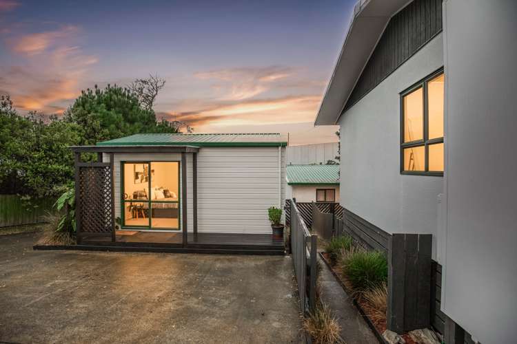 18 Riserra Drive Ranui_2