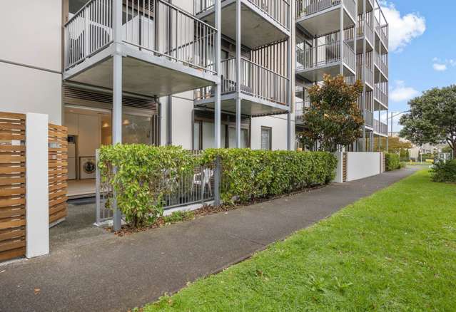 GROUND FLOOR ONE BEDROOM APARTMENT