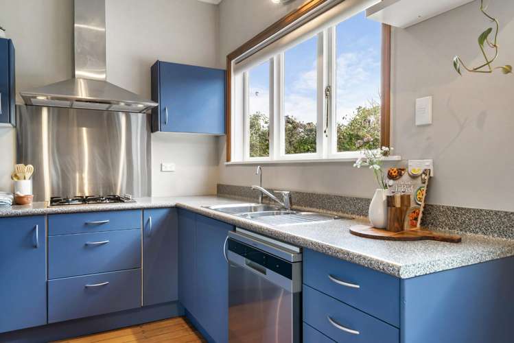 1/28 Park Avenue Birkenhead_22