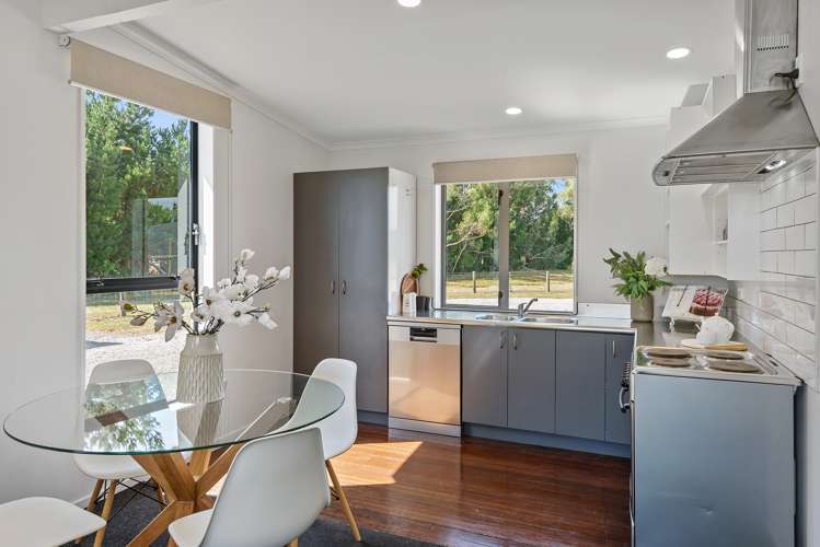 24 Essendon Road Darfield_7