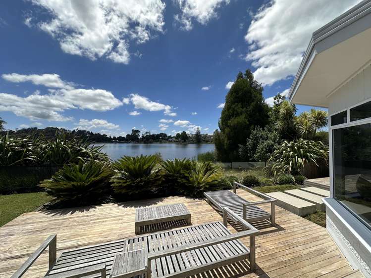 86 Lake Crescent Hamilton Lake_18