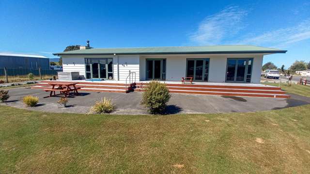 5 McFeely Street Tuatapere_1