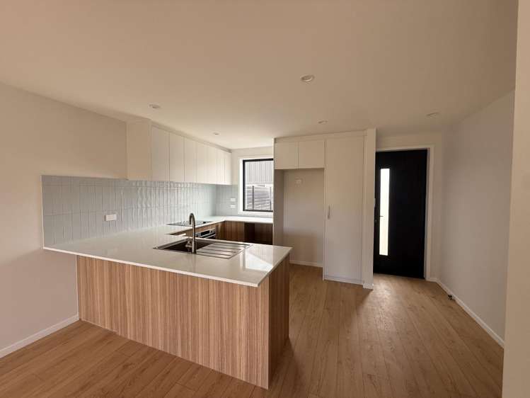 3/1 Scott Road 10695_2
