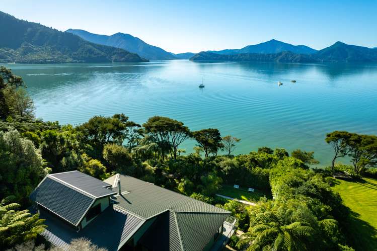 254 Moetapu Bay Road Anakiwa and Surrounds_21