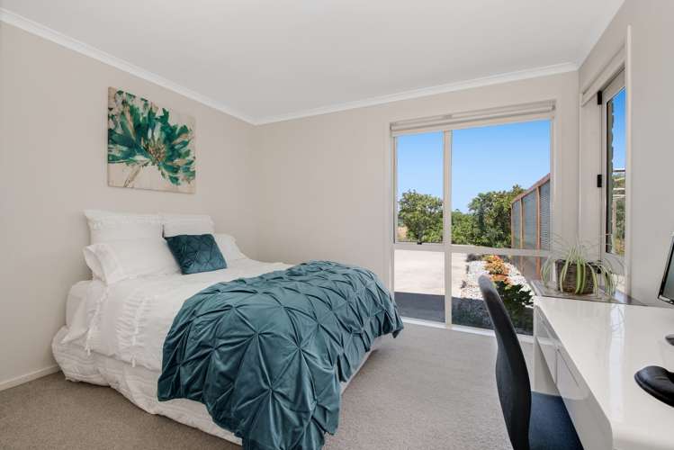 81 Burne Road Waitoki_12