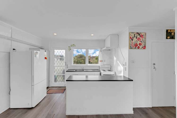 29/124 Kolmar Road_4