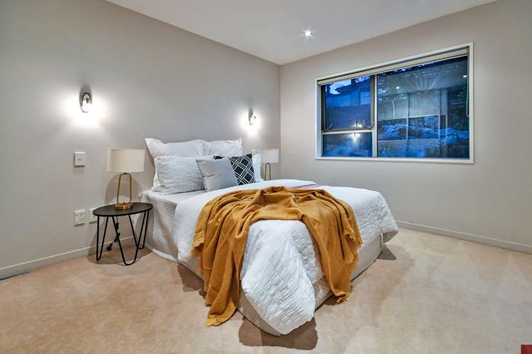 5/5 Lyon Avenue Mount Albert_10