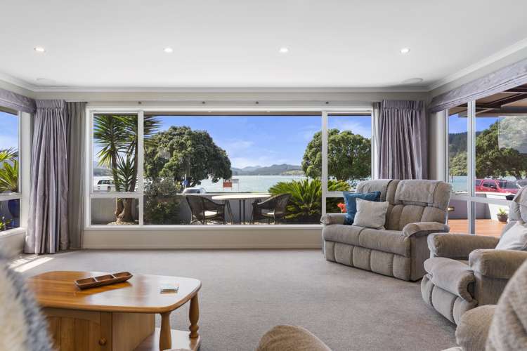 603 Beach Road Whangamata_18