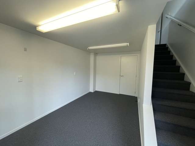 Unit 6/11 Silverfield Wairau Valley_1