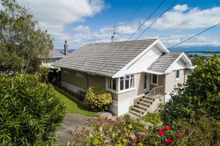 102 The Ridgeway Stoke_21