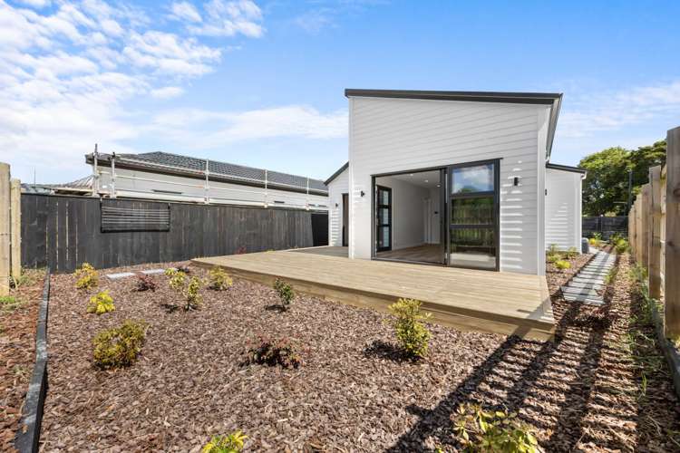 22 Furlough Road Opaheke_19