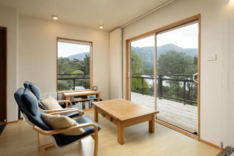 19 Saint Omer Road Kenepuru Sound_21