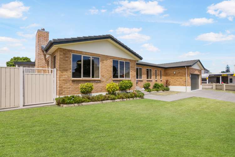 1/15 Coronation Road Mangere Bridge_13