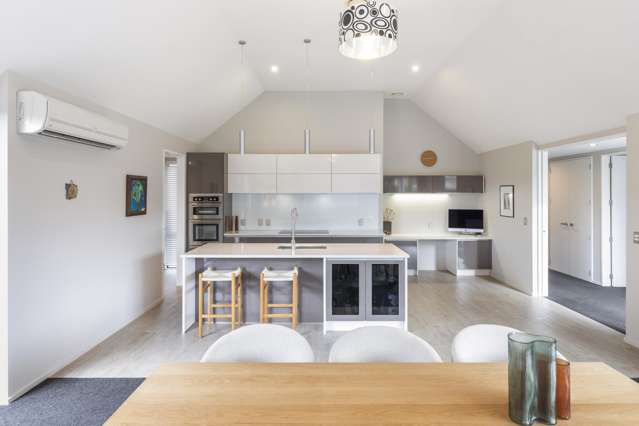 6 Waterstock Way Parklands_4