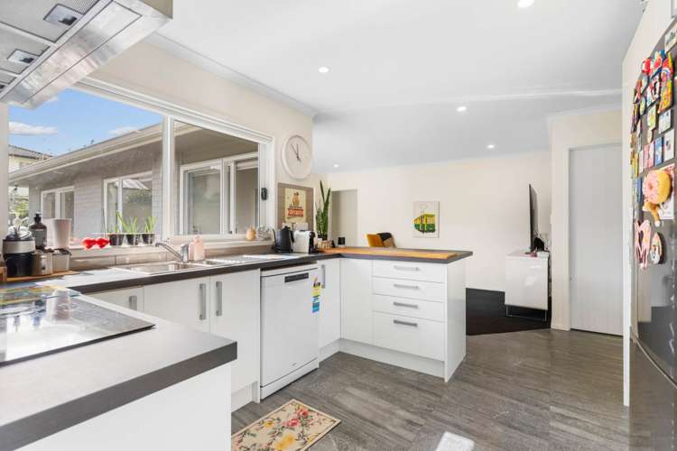 5 Kalmore Place Flat Bush_5