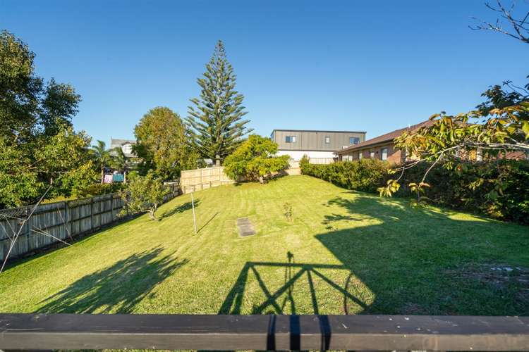 67 Mcleod Road Te Atatu South_26