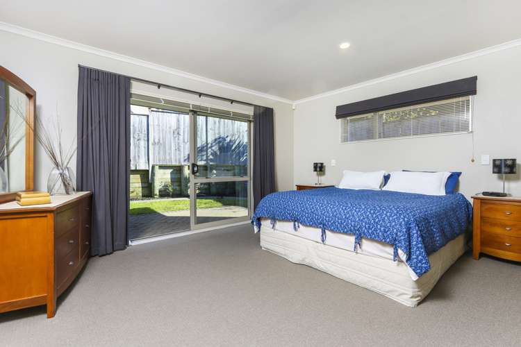 3 Gibbston Crescent Flat Bush_13