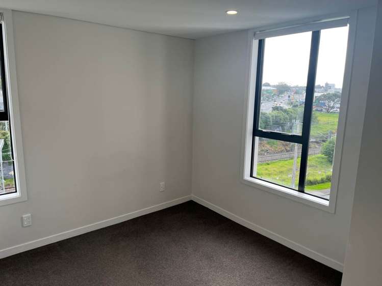 Jellicoe Road Panmure_5