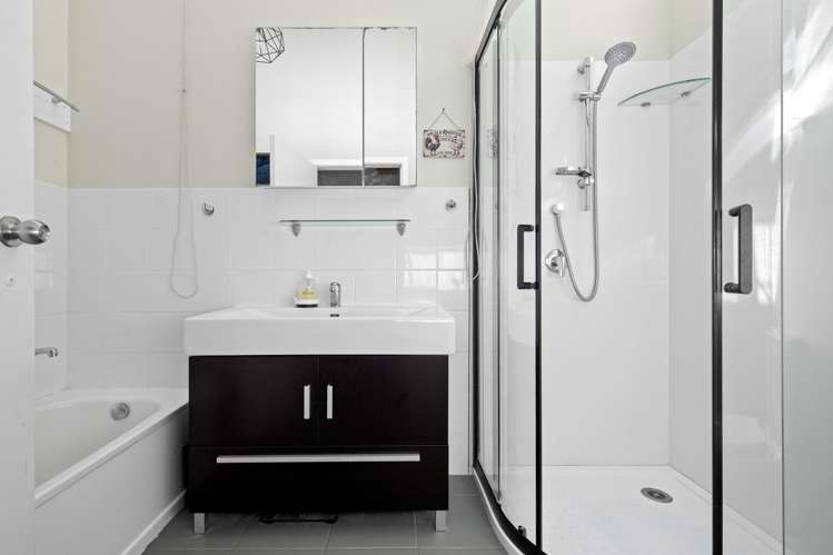 52 Taihiki Road Clarks Beach_6