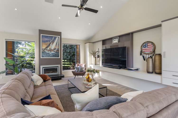 97 Shaw Road Oratia_6