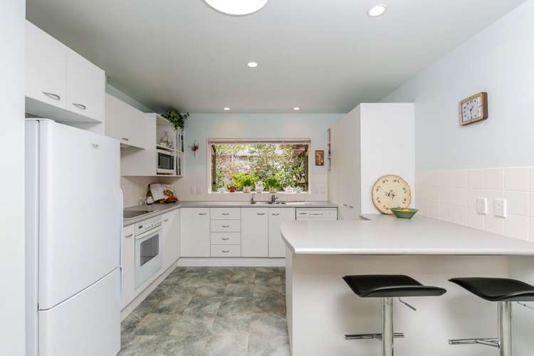 3/52 Turama Road Royal Oak_12