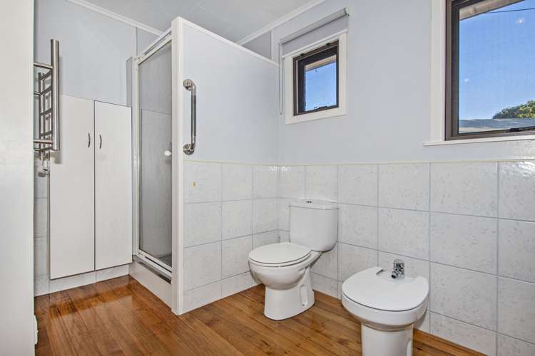 24 Newton Road Maungatapere_12