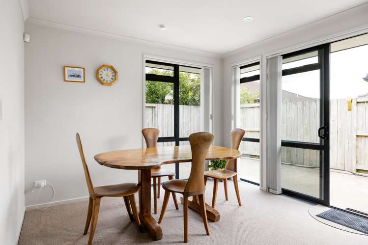 5 Holcroft Place Huntington_10