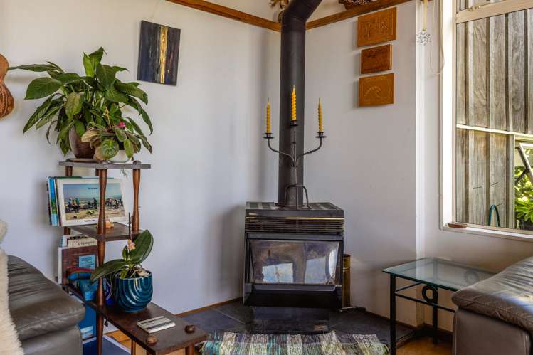 9 Pah Road Onetangi_12