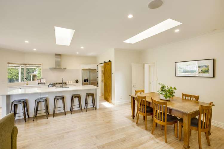 82 Kent Terrace Taradale_7