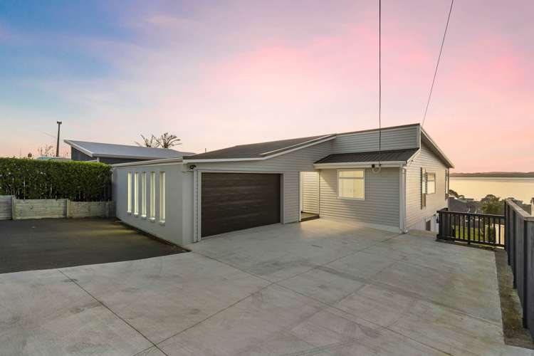 966 Whangaparaoa Road Manly_20