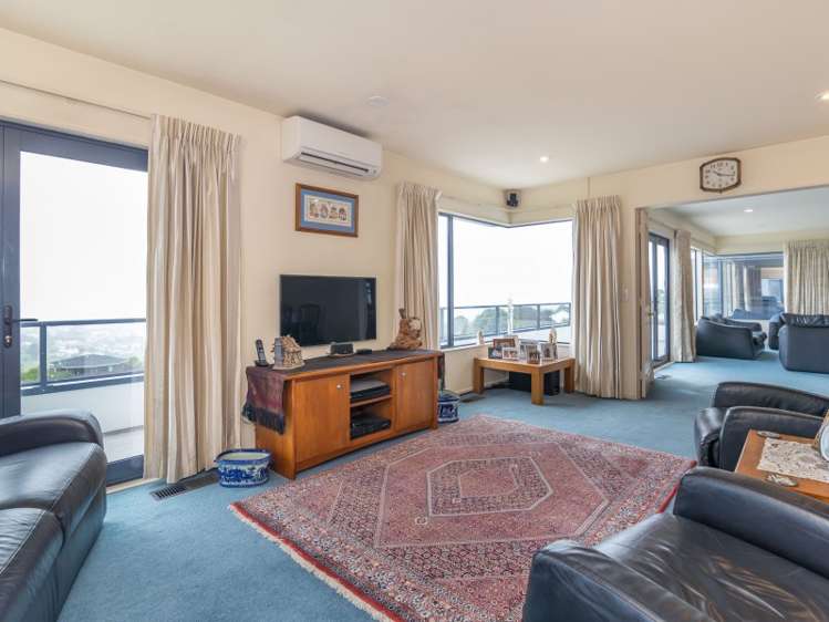 96 Redvers Drive Belmont_10