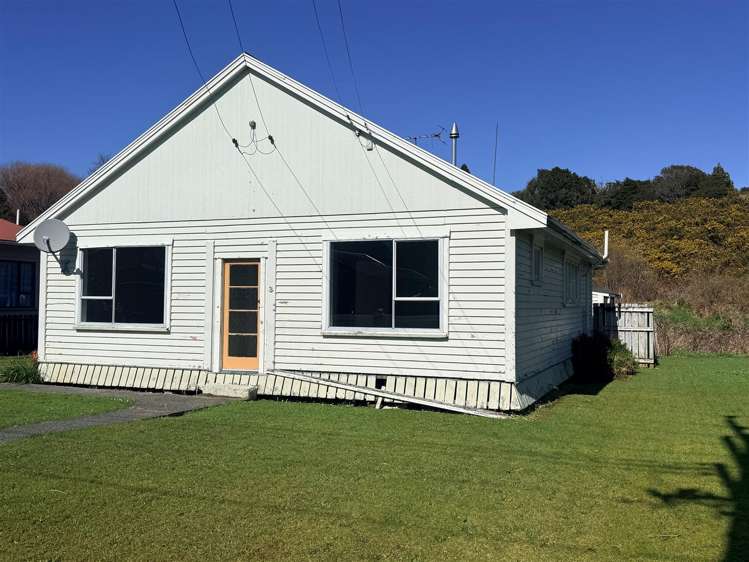 3 Inverness Street Dunollie_13