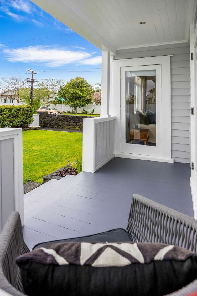 45 Rocklands Avenue Mount Eden_13