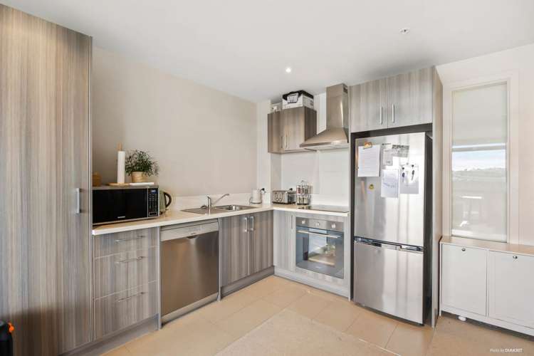 603F/27 Don McKinnon Drive Albany_3