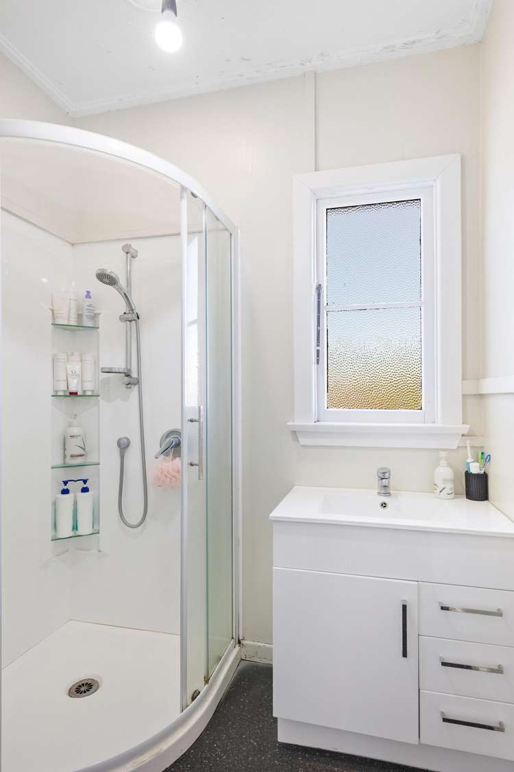 166 Charlton Road Gore Surrounds_11