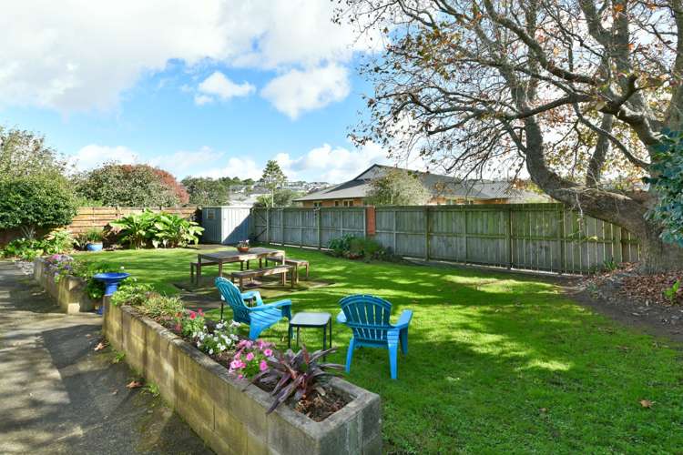 2/111 Florence Avenue Orewa_21