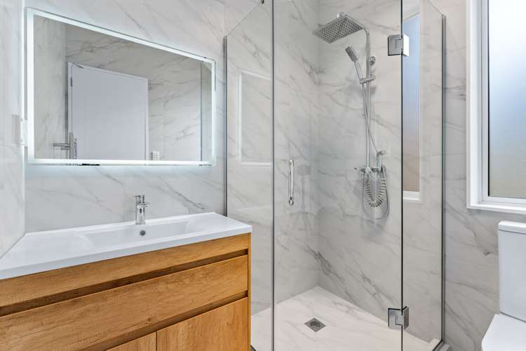 9a Uatoto Road Clarks Beach_11