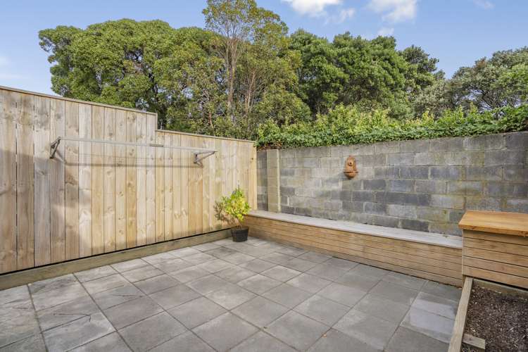 4/6 Richmond Street Petone_14