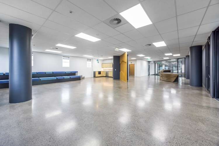 235 Broadway Newmarket_1