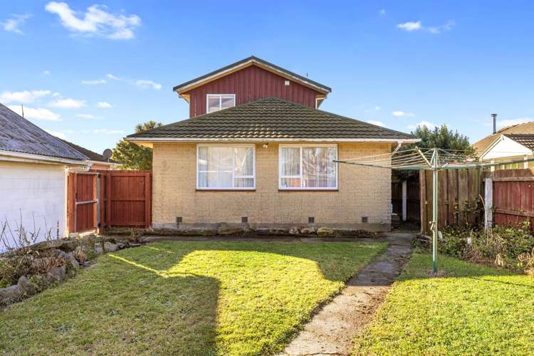 33 Frensham Crescent Woolston_1
