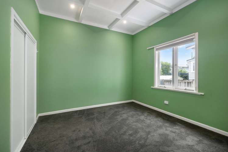 10 Willis Street Mount Albert_16