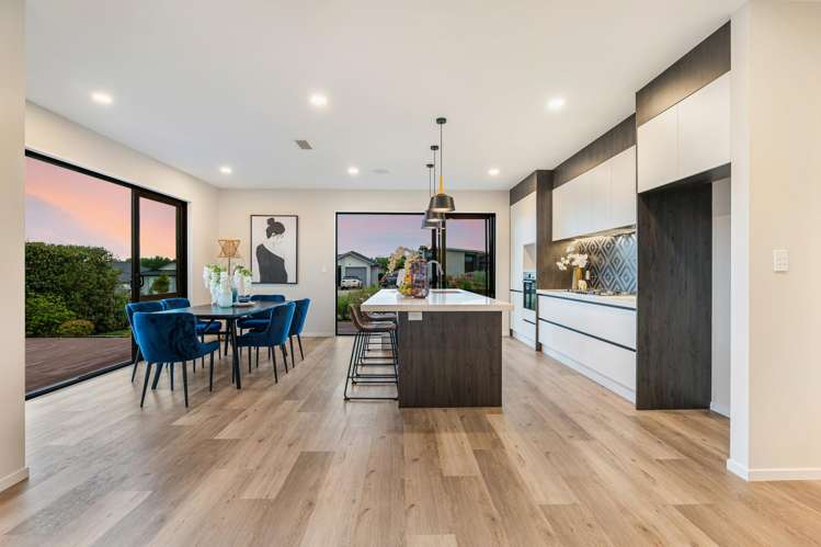 84 Maurice Kelly Road_2