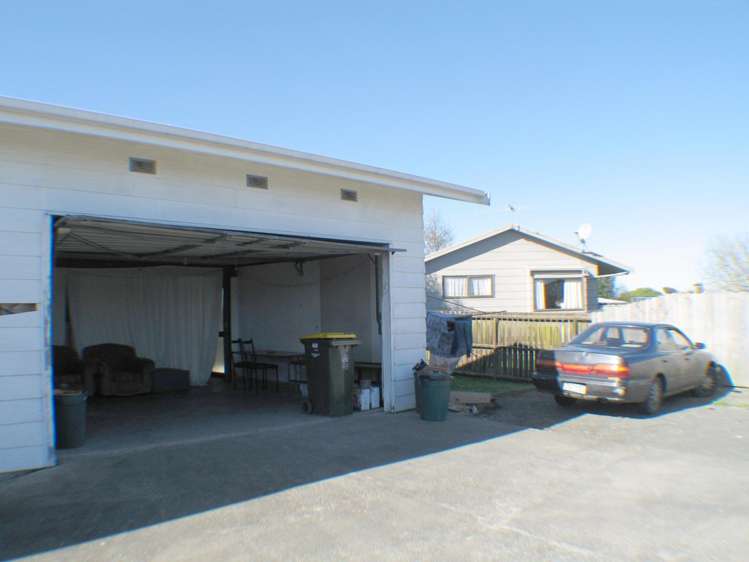 84 Burundi Avenue Clendon Park_1