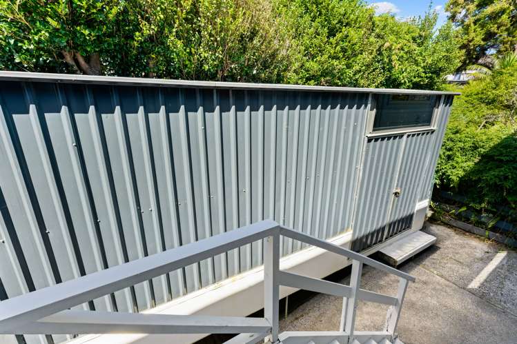 1/4 Wickstead Place Massey_23