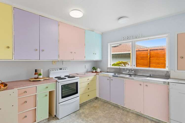 141 Matatua Road Raumati Beach_10