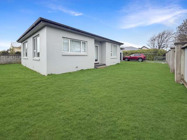 3 BEDROOM - WINDSOR