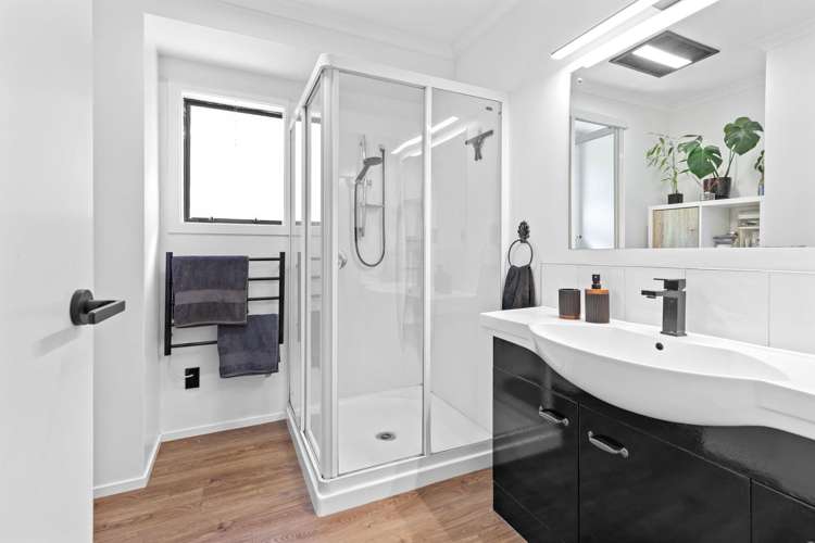 439 Cambridge Road Tauriko_24