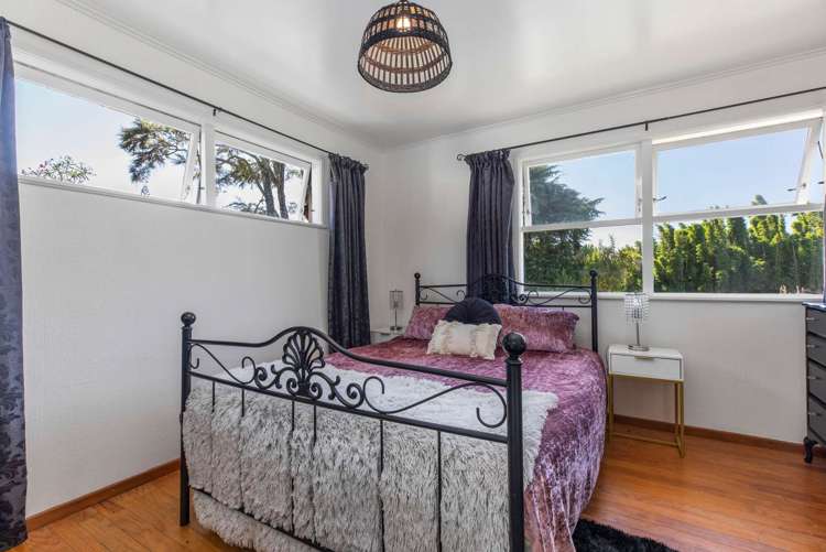 8 Kashmir Road Glen Eden_10