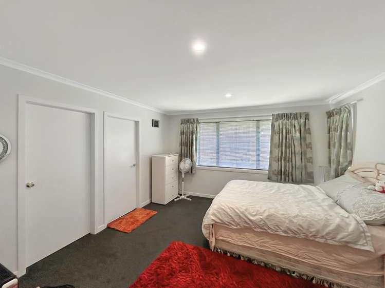 19 Gibraltar Way 10930_7