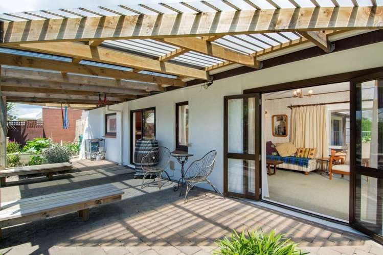 2 Eversham Road Mount Maunganui_16